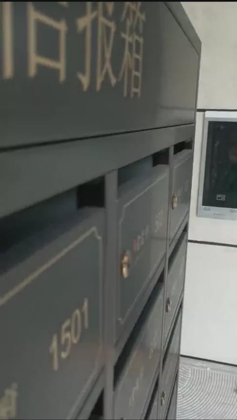 南通金茂府業(yè)主曝光18大質(zhì)量問題，信報(bào)箱成焦點(diǎn)